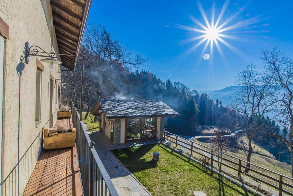 Locanda Il Campo Della Quercia San Damiano Macra エクステリア 写真